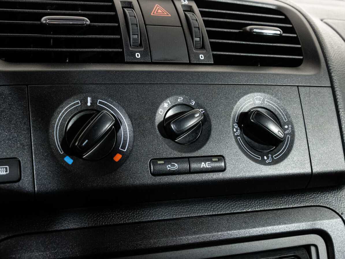 Купить Шкода Фабия, 2012, 163 597 км.. Фото: #11