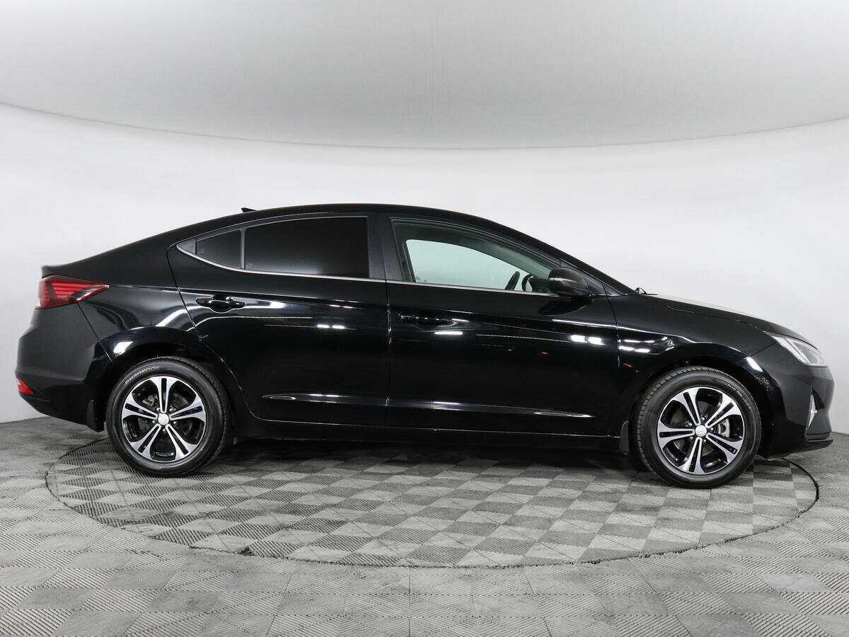 Купить Hyundai Elantra, 2019, 64 555 км.. Фото: #3