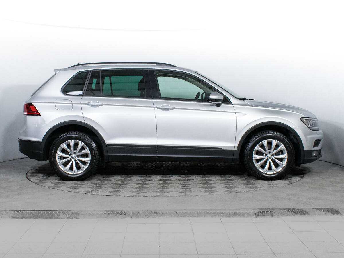 Купить Volkswagen Tiguan, 2019, 17 090 км.. Фото: #2