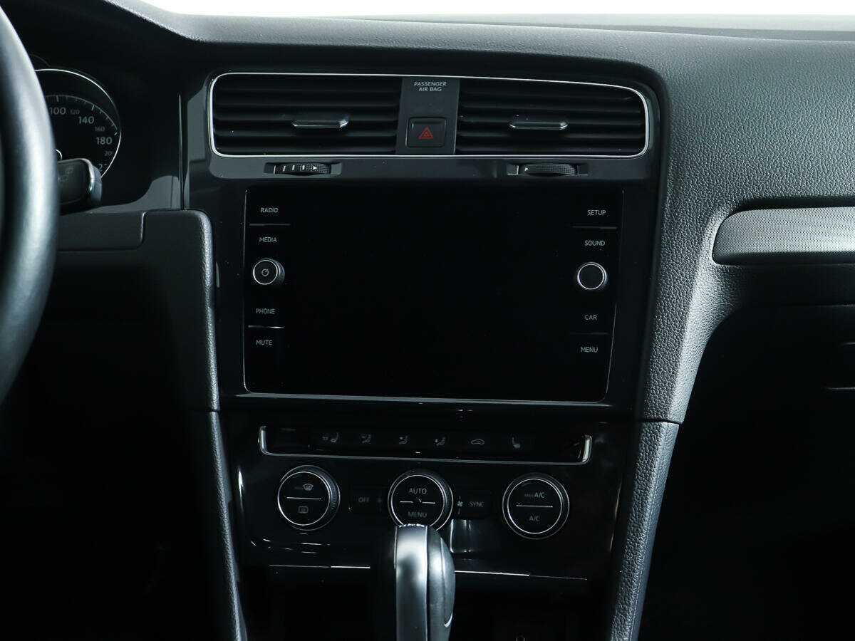 Купить Volkswagen Golf, 2018, 37 191 км.. Фото: #12