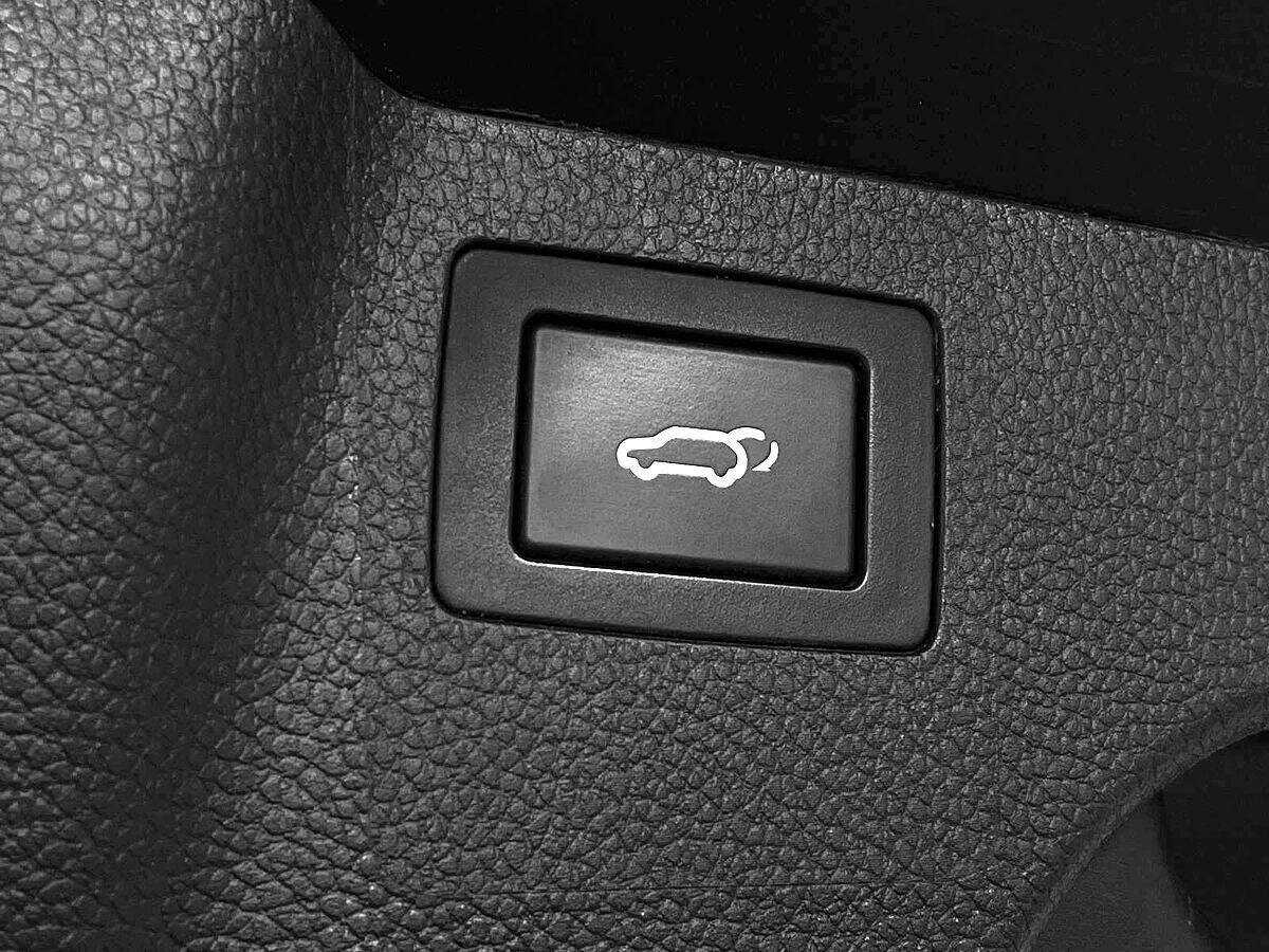 Купить Hyundai Santa Fe, 2015, 67 852 км.. Фото: #10