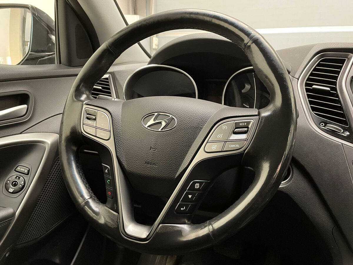 Купить Hyundai Santa Fe, 2015, 67 852 км.. Фото: #15