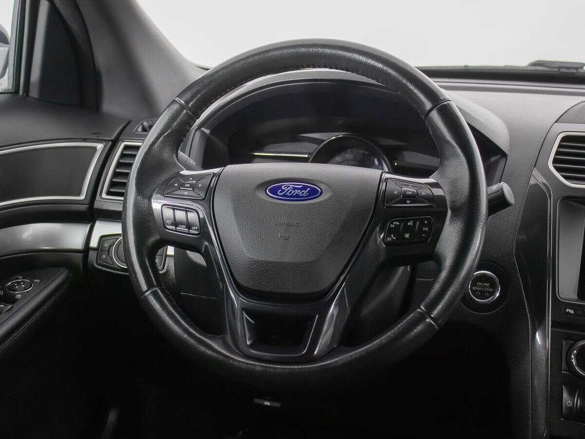 Купить Ford Explorer, 2017, 89 000 км.. Фото: #19