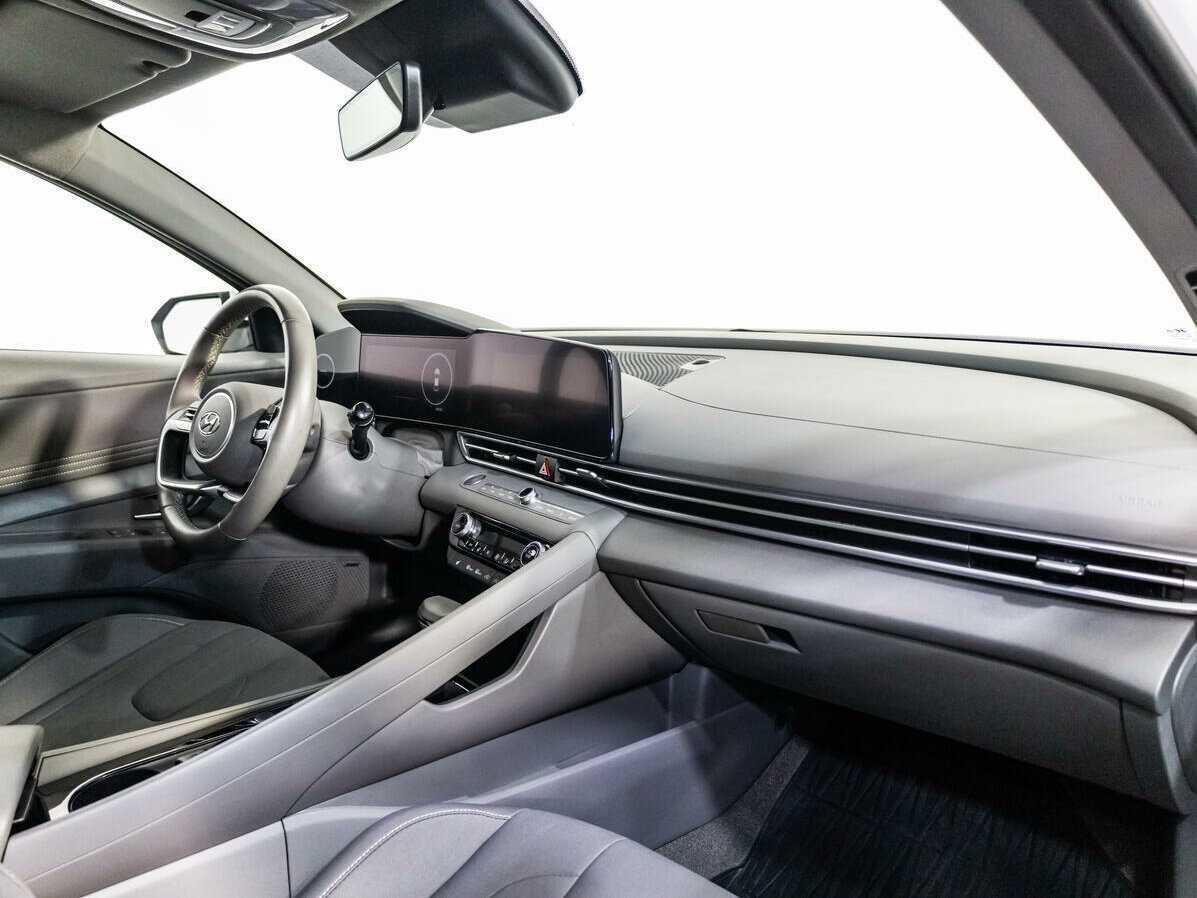 Купить Hyundai Elantra, 2021, 55 478 км.. Фото: #7
