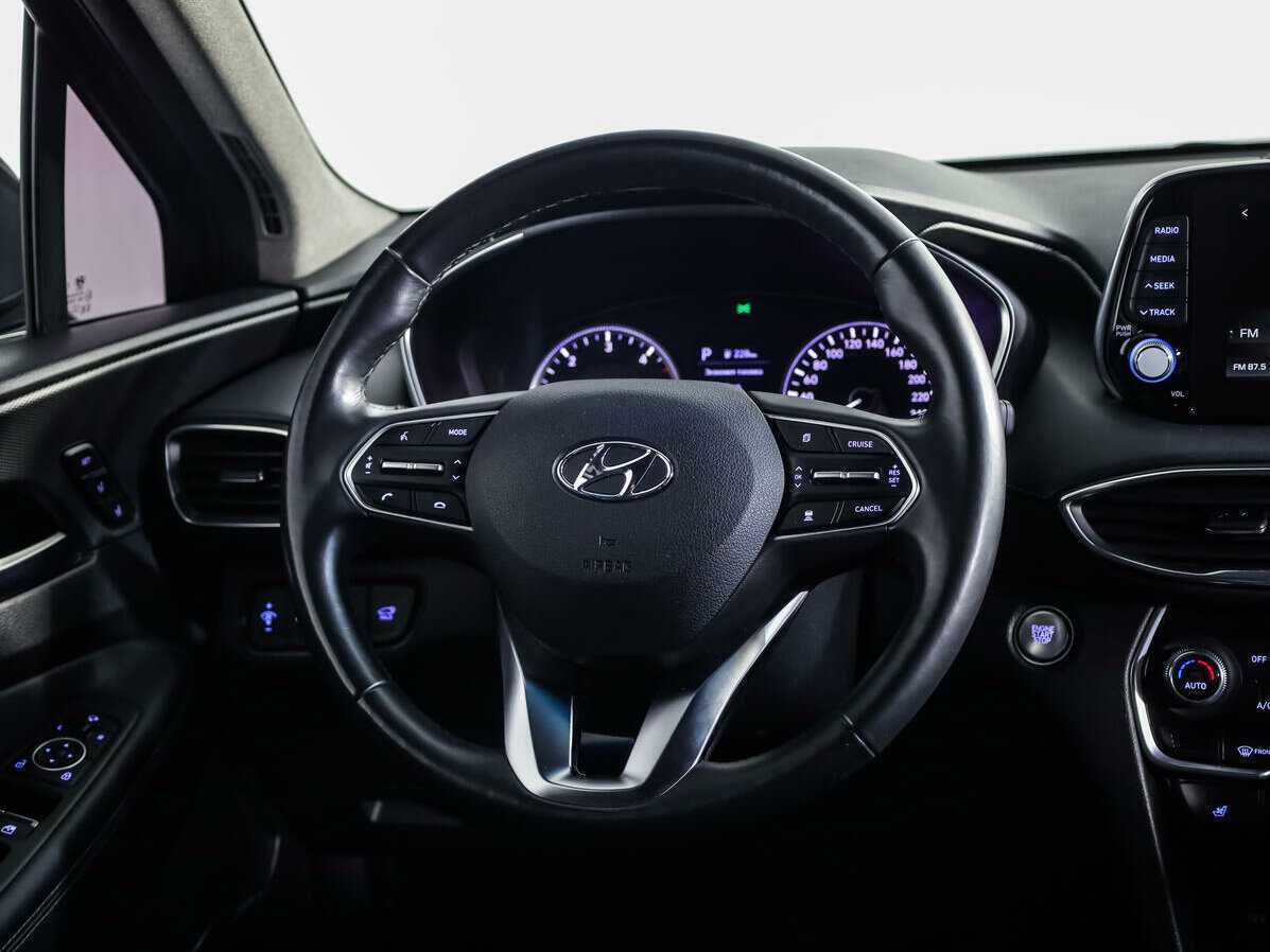 Купить Hyundai Santa Fe, 2018, 73 693 км.. Фото: #9