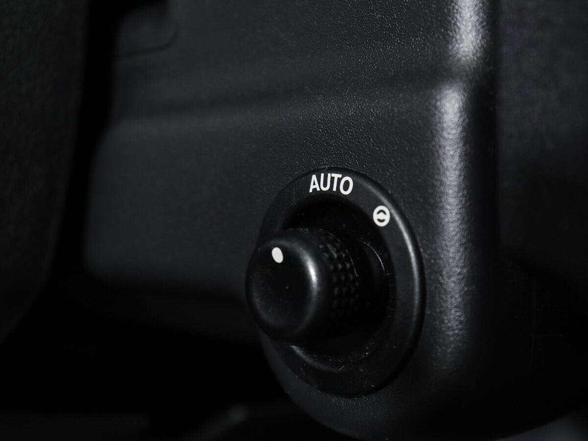 Купить Land Rover Discovery, 2013, 223 729 км.. Фото: #20