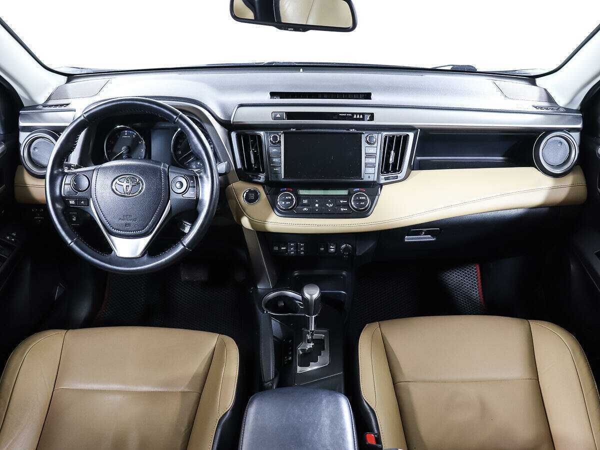 Купить Toyota RAV4, 2018, 87 700 км.. Фото: #10