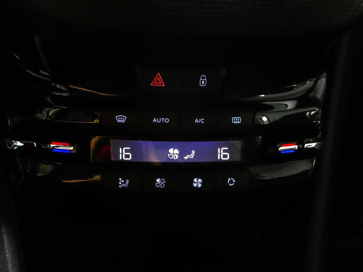 Купить Peugeot 2008, 2014, 92 000 км.. Фото: #13