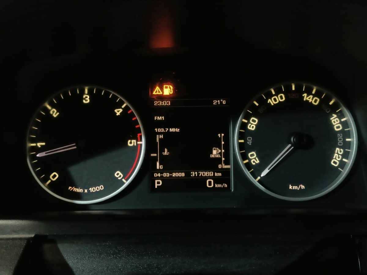 Купить Land Rover Discovery, 2013, 317 064 км.. Фото: #12