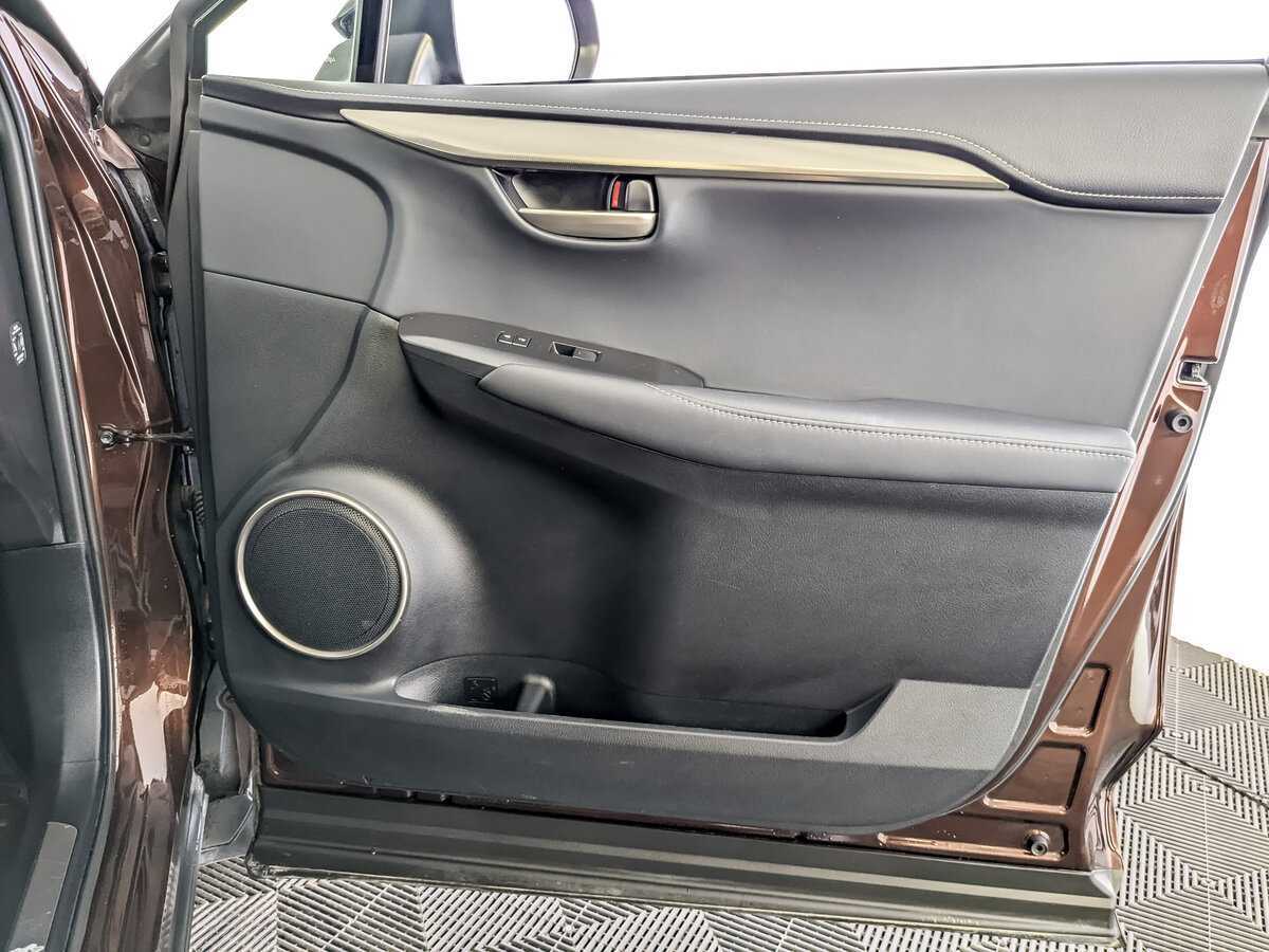 Купить Lexus NX, 2017, 64 168 км.. Фото: #19