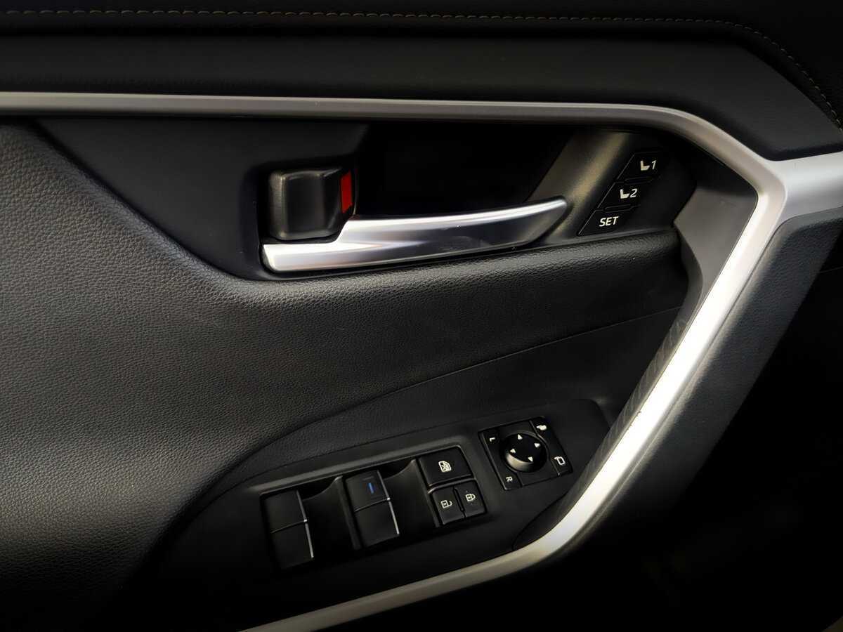 Купить Toyota RAV4, 2020, 93 547 км.. Фото: #24