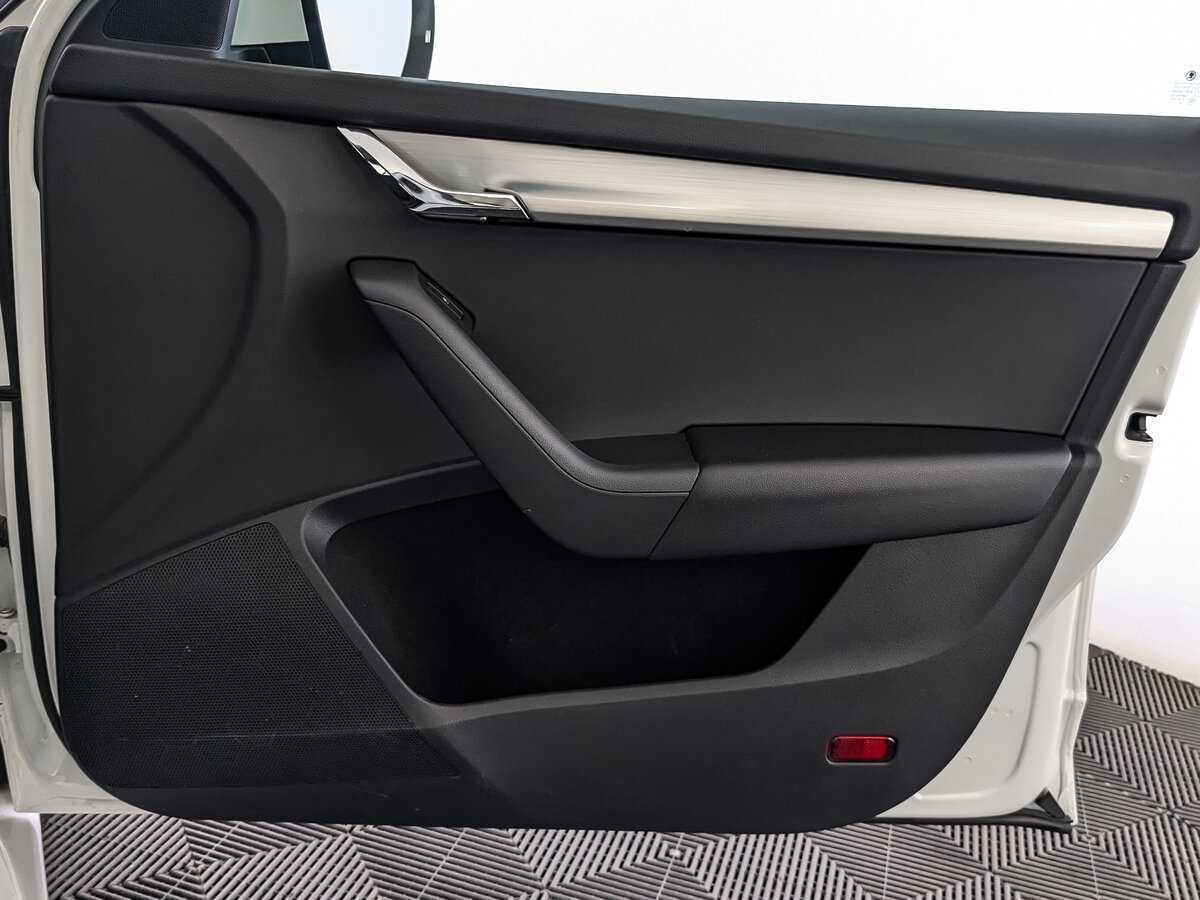 Купить Шкода Октавия, 2020, 58 154 км.. Фото: #19