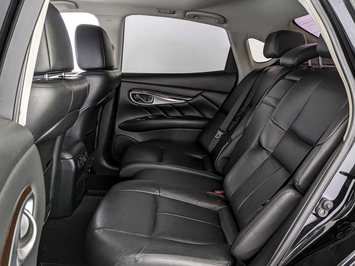 Купить Infiniti Q70, 2014, 201 542 км.. Фото: #13