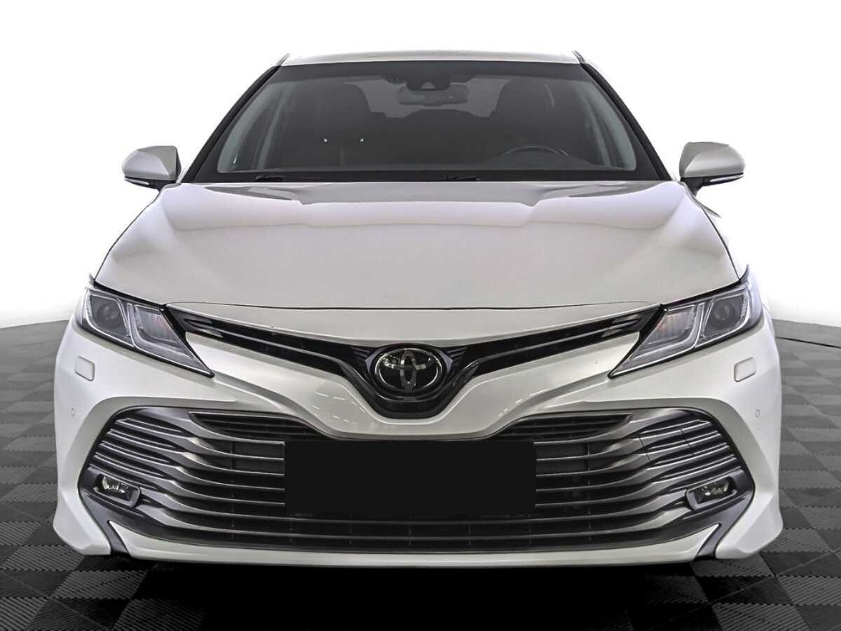 Купить Toyota Camry, 2021, 68 105 км.. Фото: #1