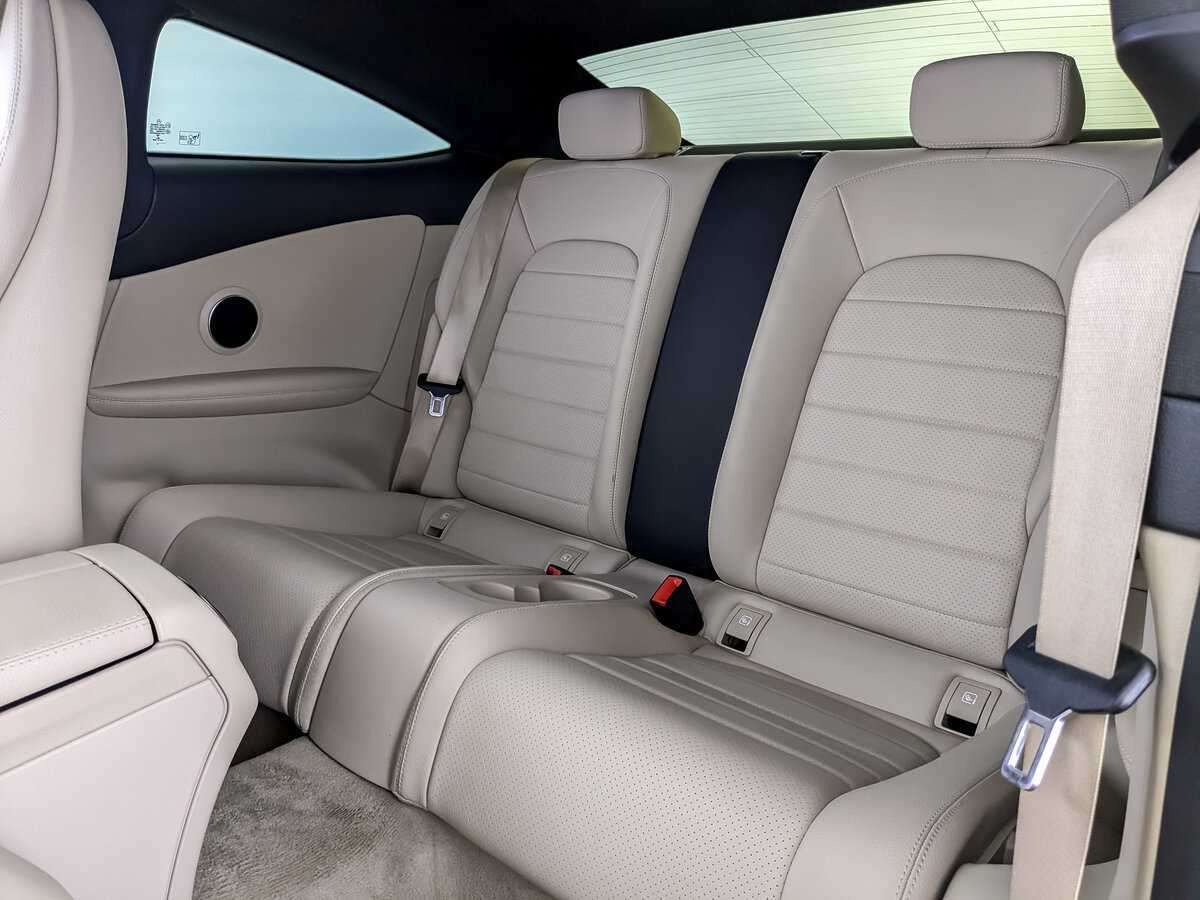 Купить Мерседес-Бенц Ц-Класс, 2018, 102 654 км.. Фото: #9