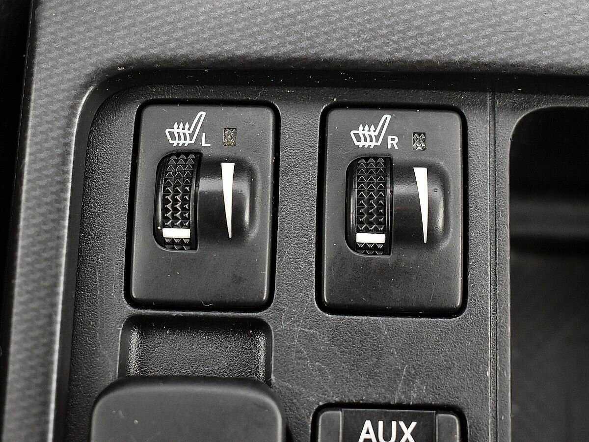 Купить Toyota Land Cruiser Prado, 2013, 204 580 км.. Фото: #17