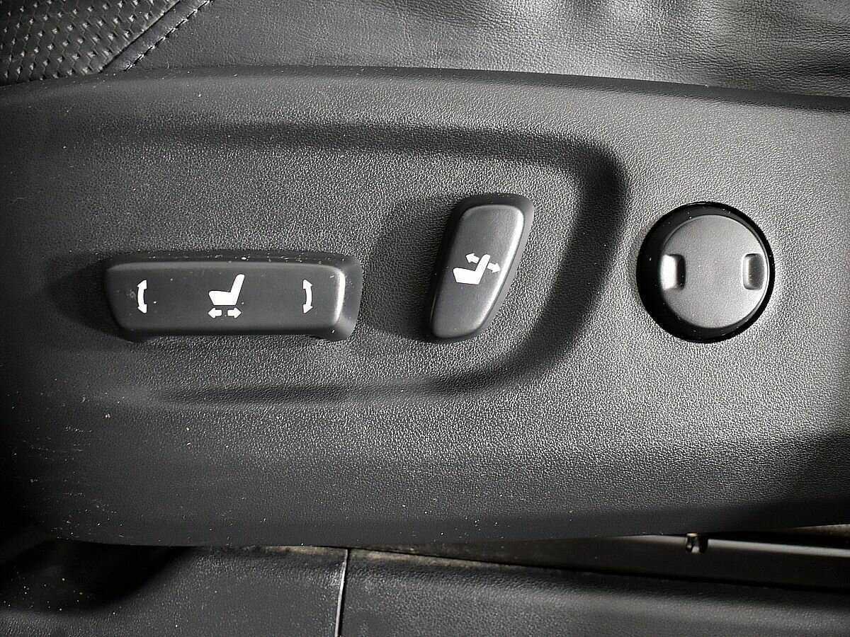 Купить Toyota Land Cruiser Prado, 2013, 204 580 км.. Фото: #18