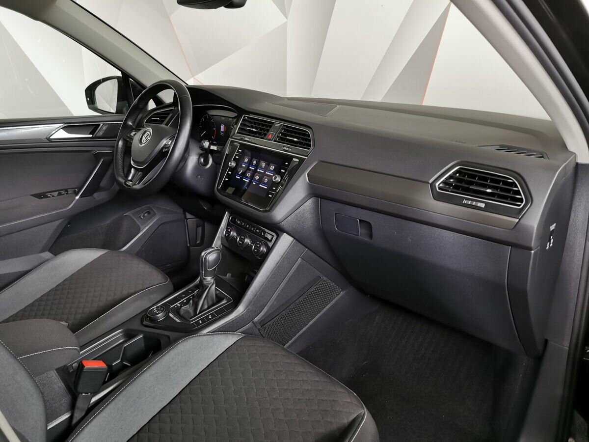 Купить Volkswagen Tiguan, 2018, 105 257 км.. Фото: #8