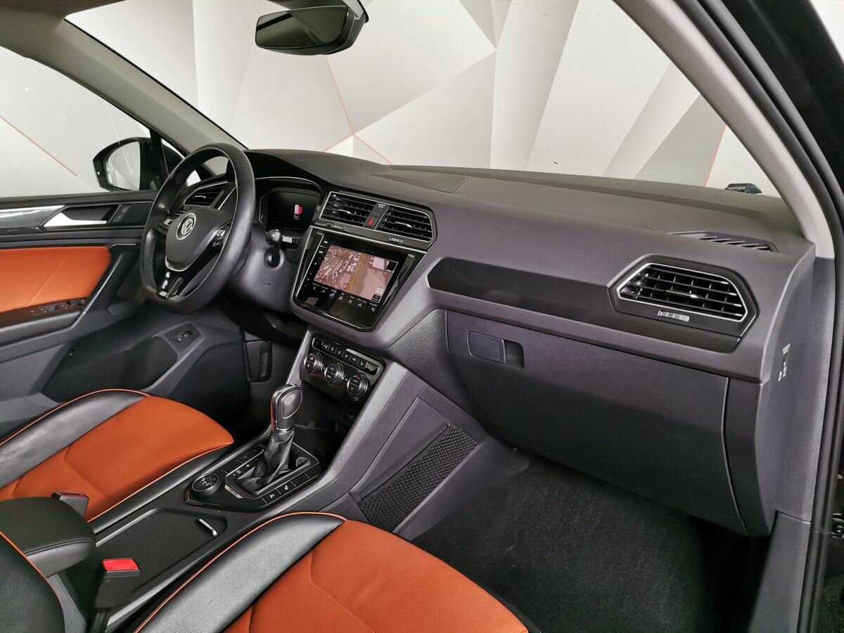 Купить Volkswagen Tiguan, 2019, 59 503 км.. Фото: #8
