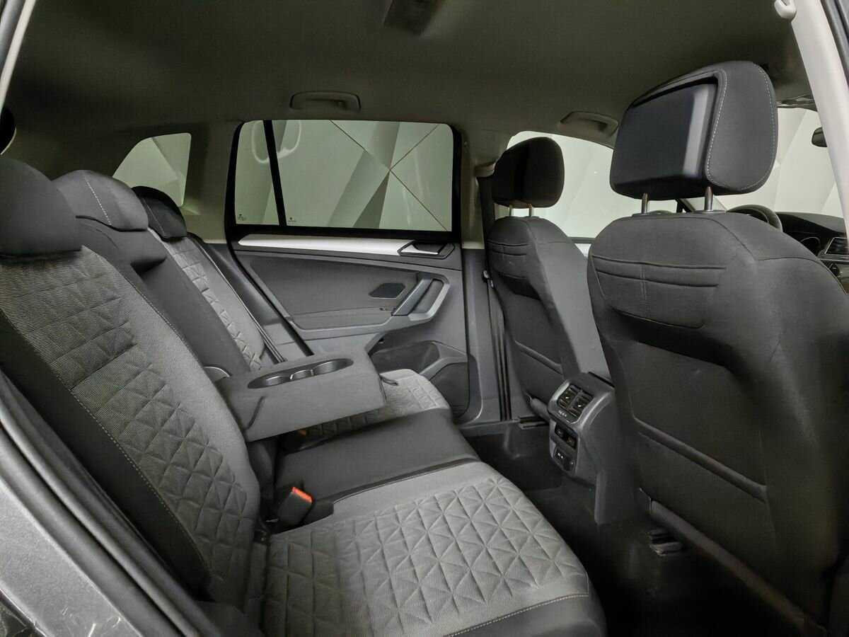 Купить Volkswagen Tiguan, 2021, 38 795 км.. Фото: #11
