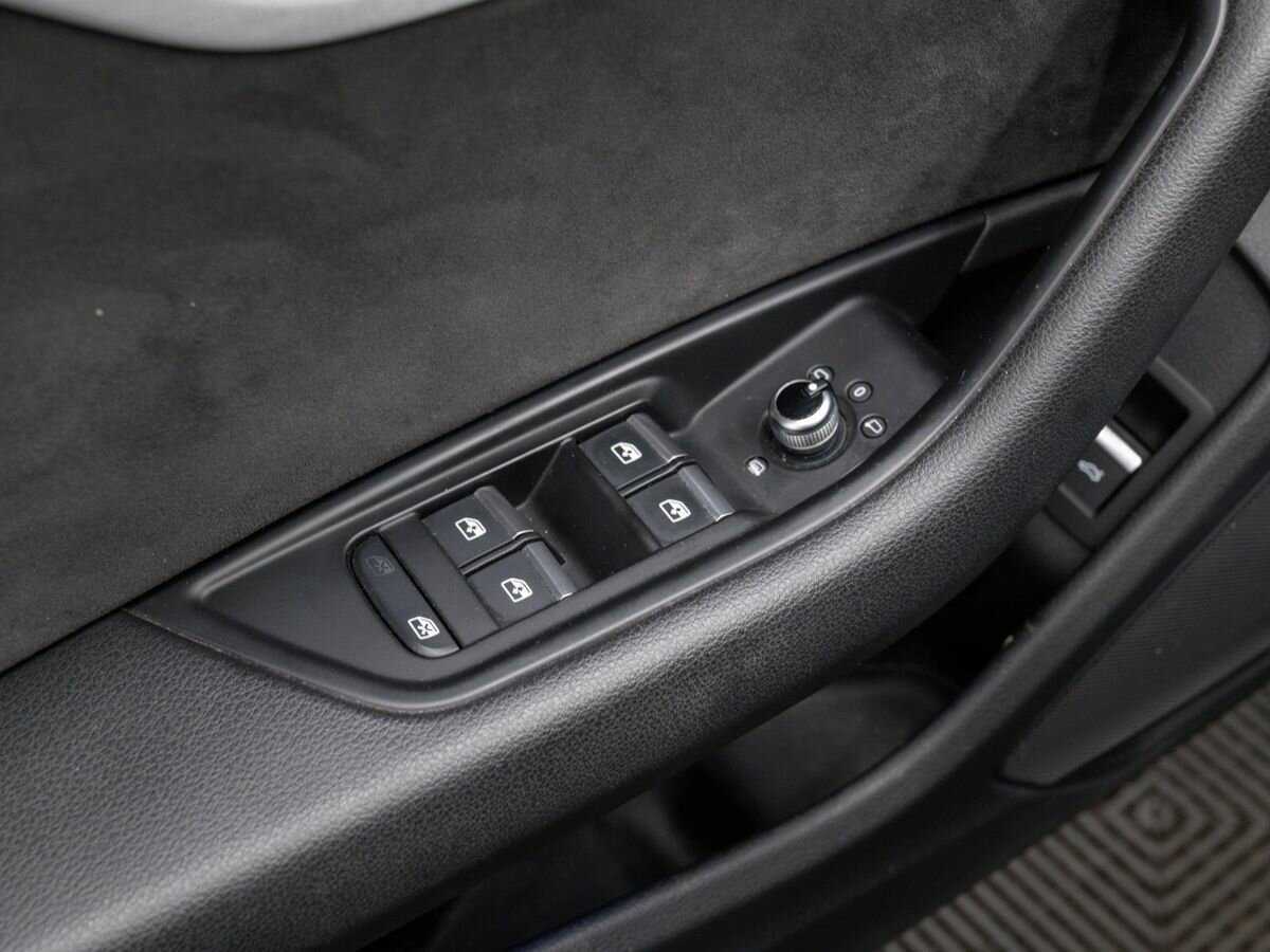 Купить Ауди А4, 2017, 130 000 км.. Фото: #14