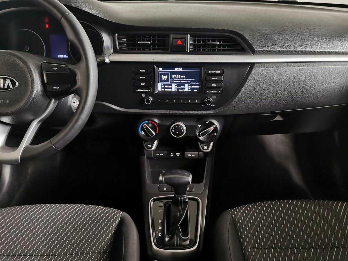 Купить Kia Rio, 2018, 293 216 км.. Фото: #10