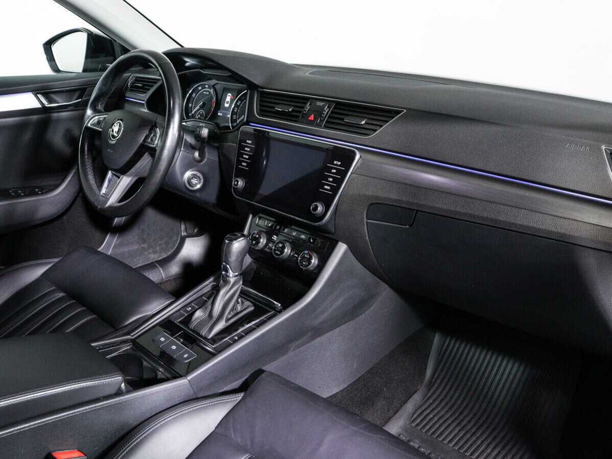 Купить Шкода Суперб, 2019, 52 993 км.. Фото: #8