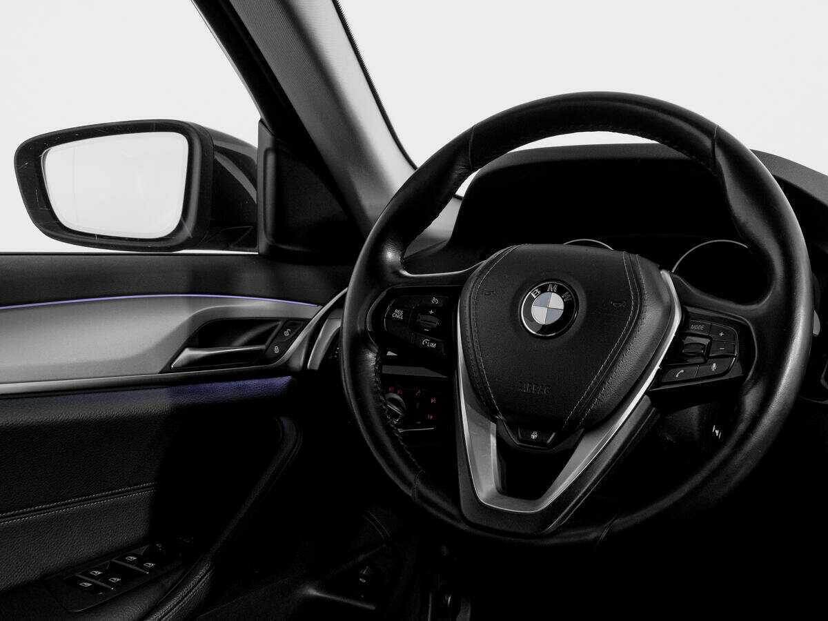 Купить BMW 5 серии, 2018, 123 100 км.. Фото: #14