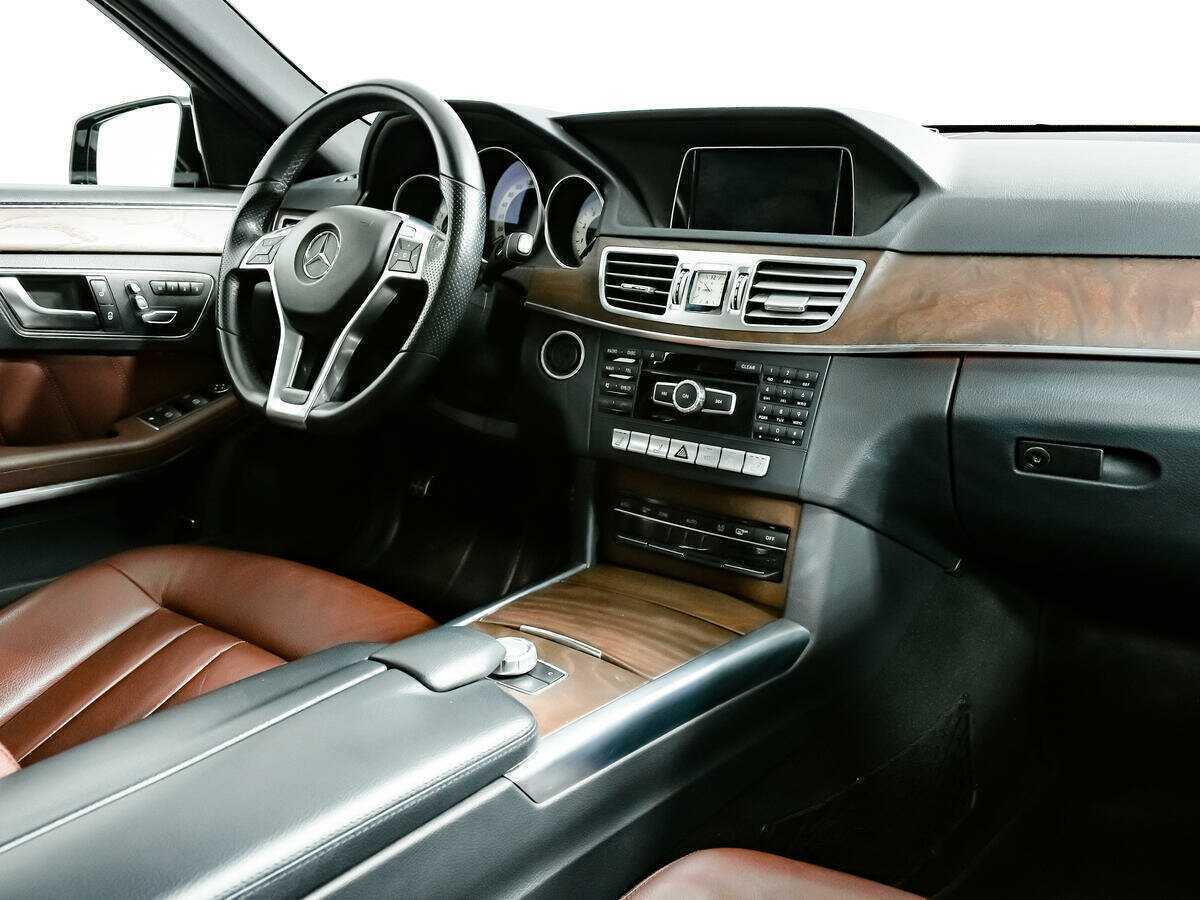 Купить Мерседес-Бенц Е-Класс, 2013, 99 118 км.. Фото: #6