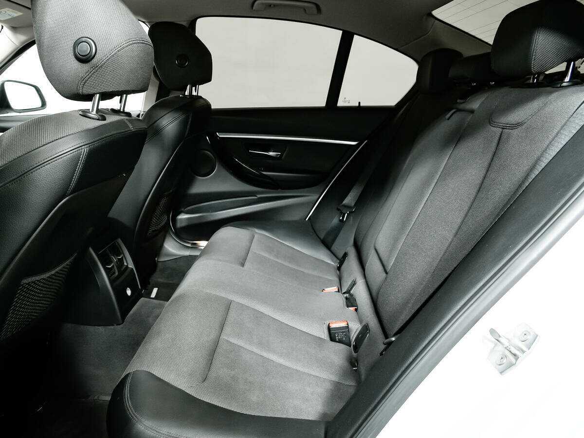 Купить БМВ 3 серии, 2016, 119 100 км.. Фото: #11