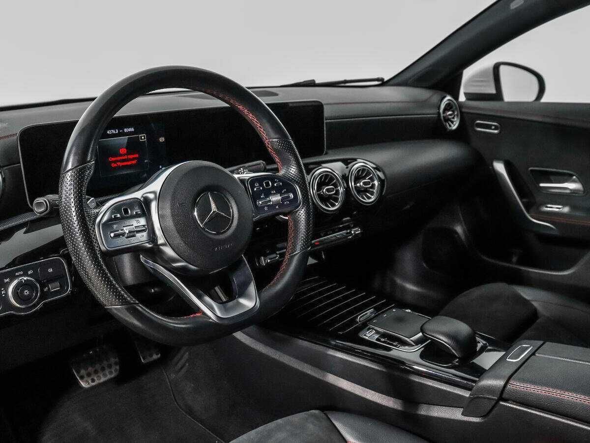 Купить Mercedes-Benz CLA, 2019, 80 484 км.. Фото: #8