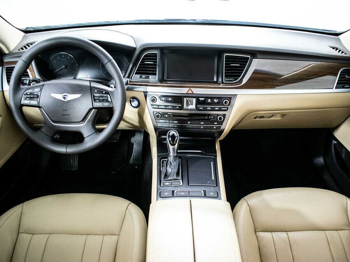 Купить Hyundai Genesis, 2015, 109 430 км.. Фото: #12