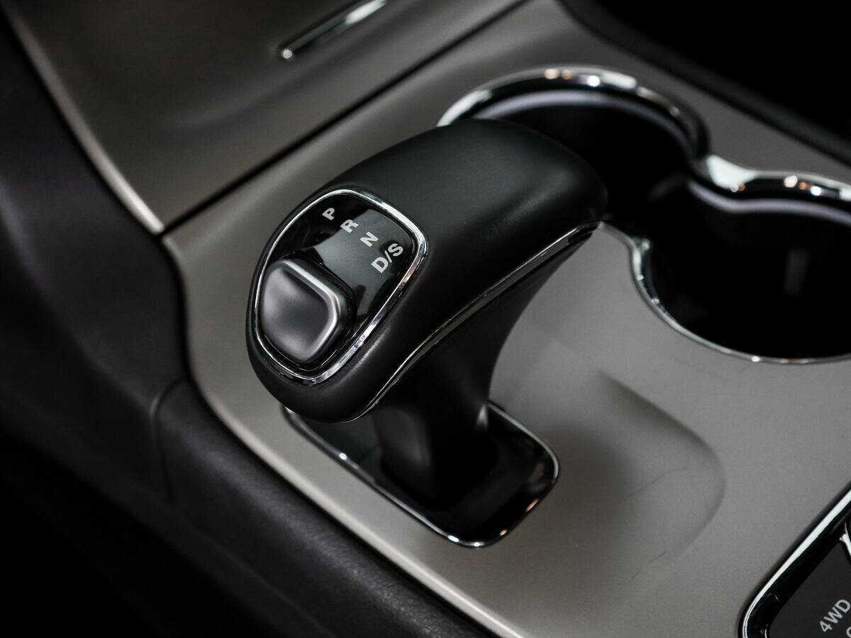 Купить Jeep Grand Cherokee, 2013, 246 583 км.. Фото: #9