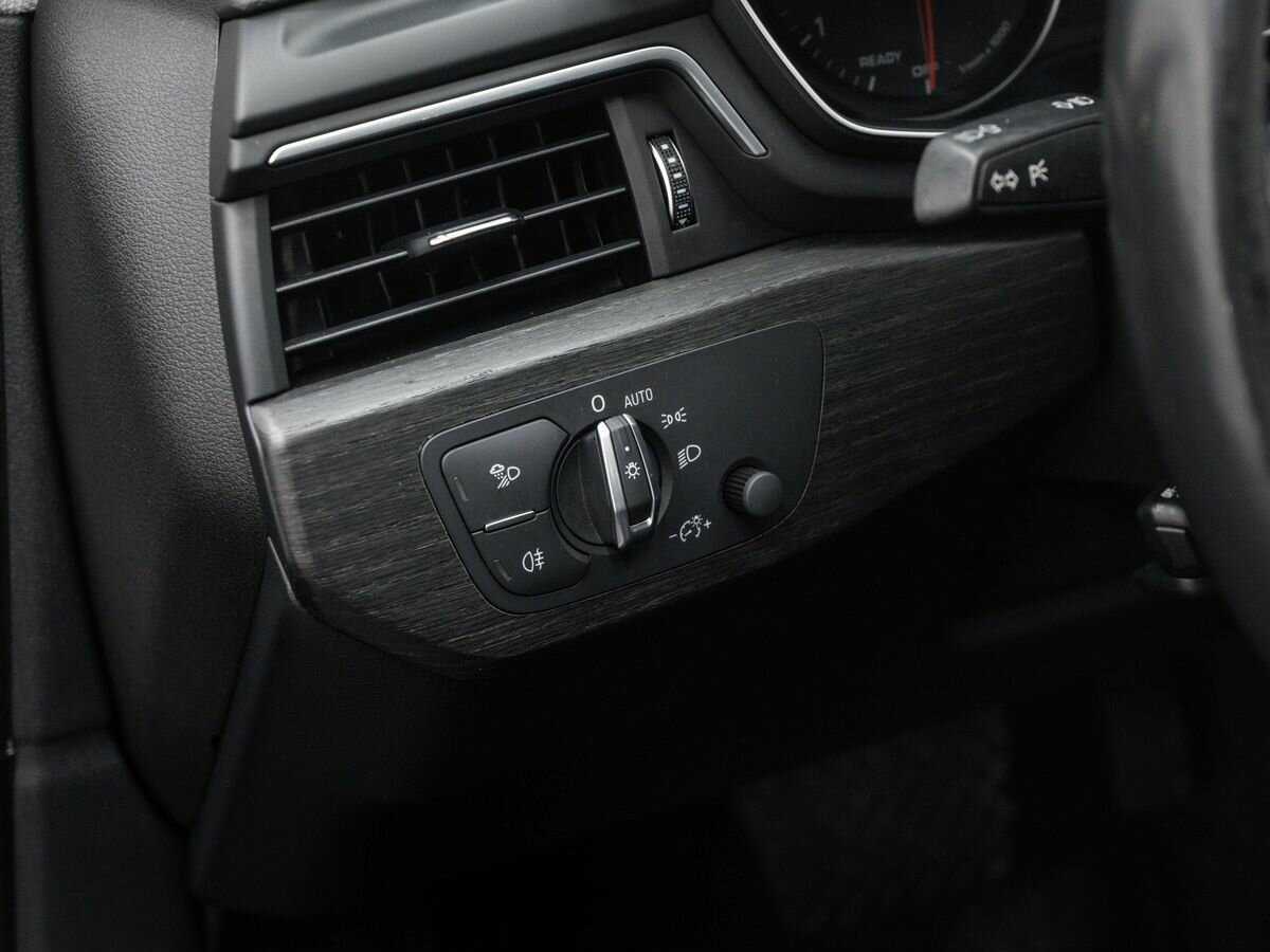 Купить Ауди А4, 2018, 168 437 км.. Фото: #16