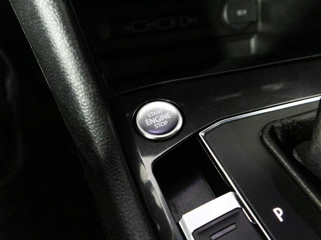 Купить Volkswagen Tiguan, 2018, 134 830 км.. Фото: #18