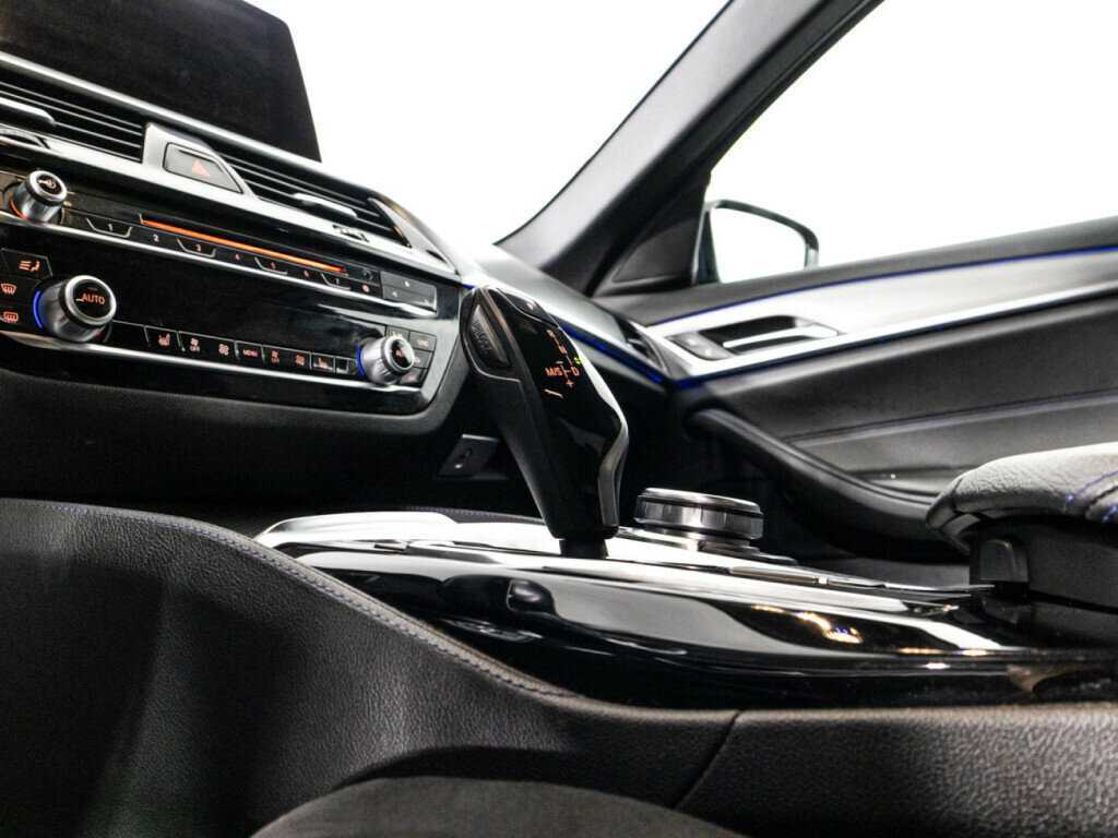 Купить БМВ 5 серии, 2018, 149 739 км.. Фото: #19