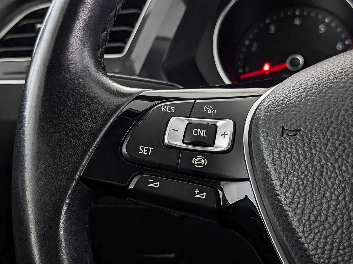 Купить Volkswagen Tiguan, 2018, 92 135 км.. Фото: #26