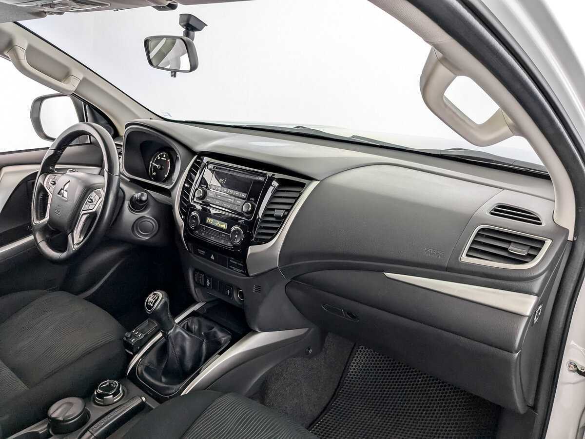 Купить Mitsubishi Pajero Sport, 2018, 112 548 км.. Фото: #10