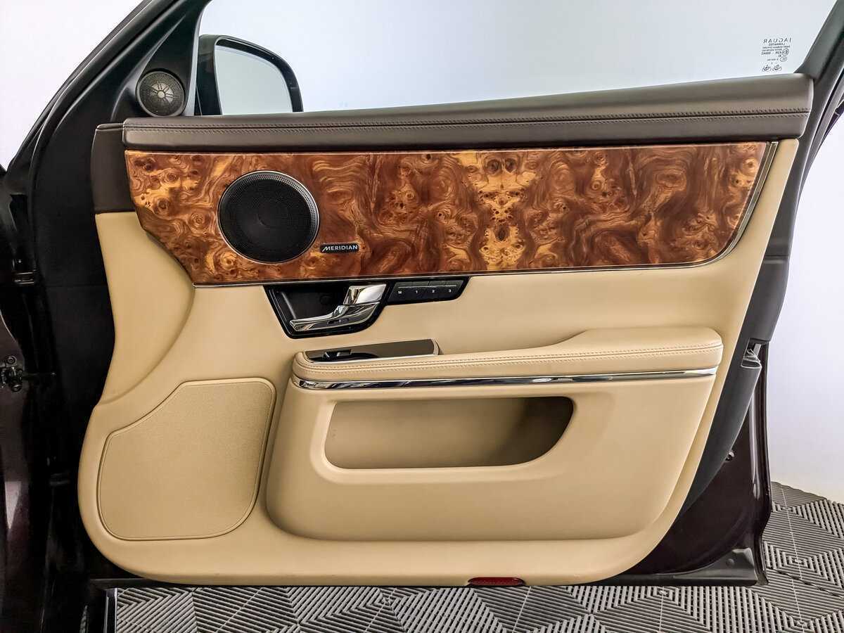 Купить Jaguar XJ, 2012, 245 927 км.. Фото: #23