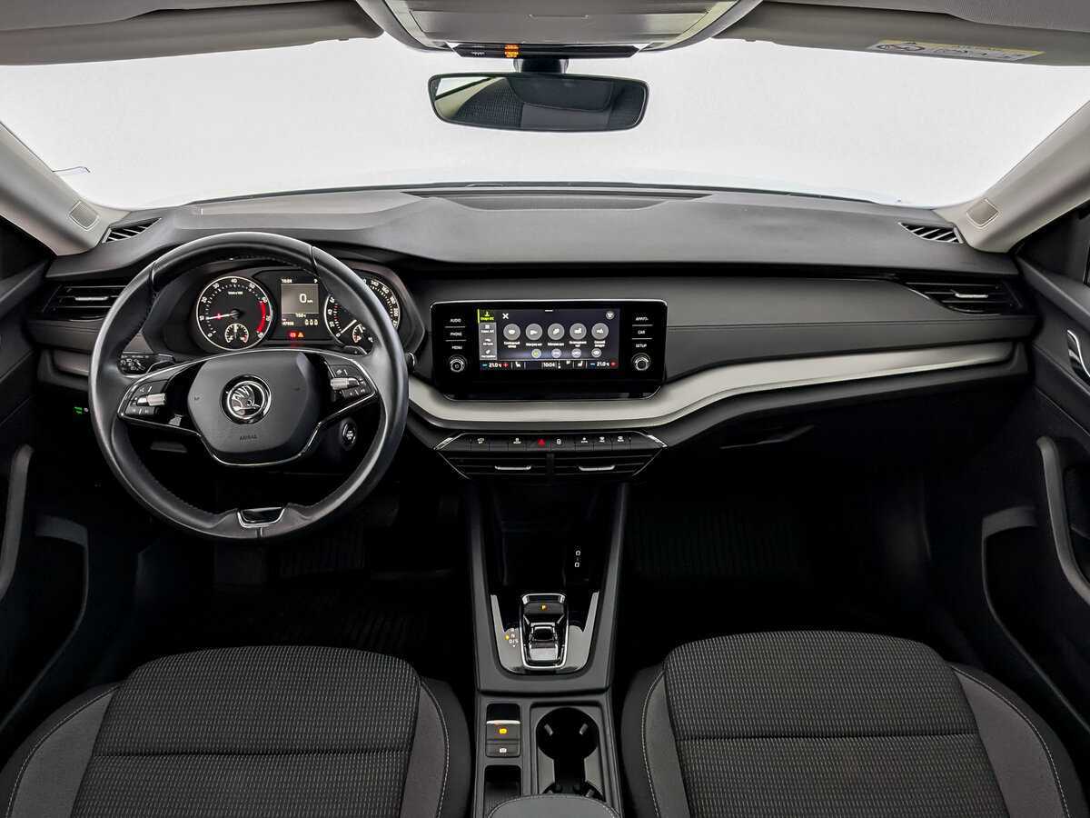 Купить Шкода Октавия, 2021, 47 804 км.. Фото: #13