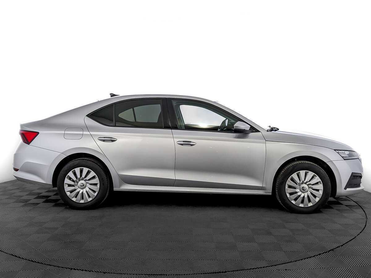 Купить Шкода Октавия, 2021, 71 425 км.. Фото: #3