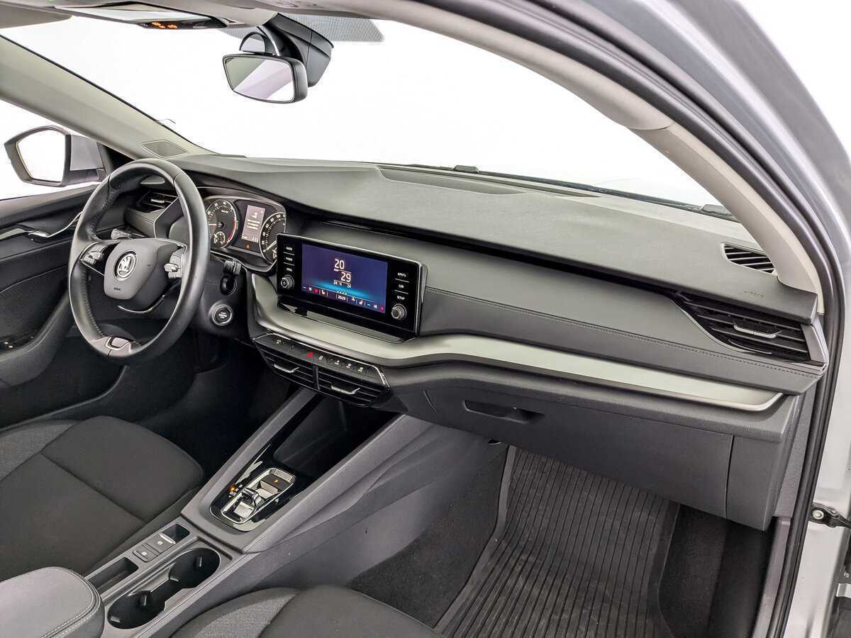 Купить Шкода Октавия, 2021, 71 425 км.. Фото: #10