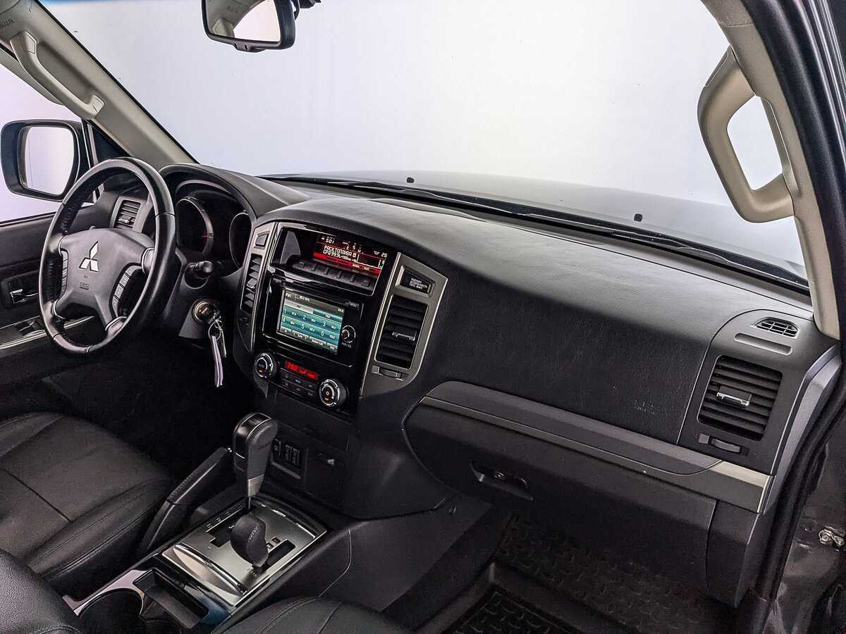 Купить Mitsubishi Pajero, 2018, 83 056 км.. Фото: #12