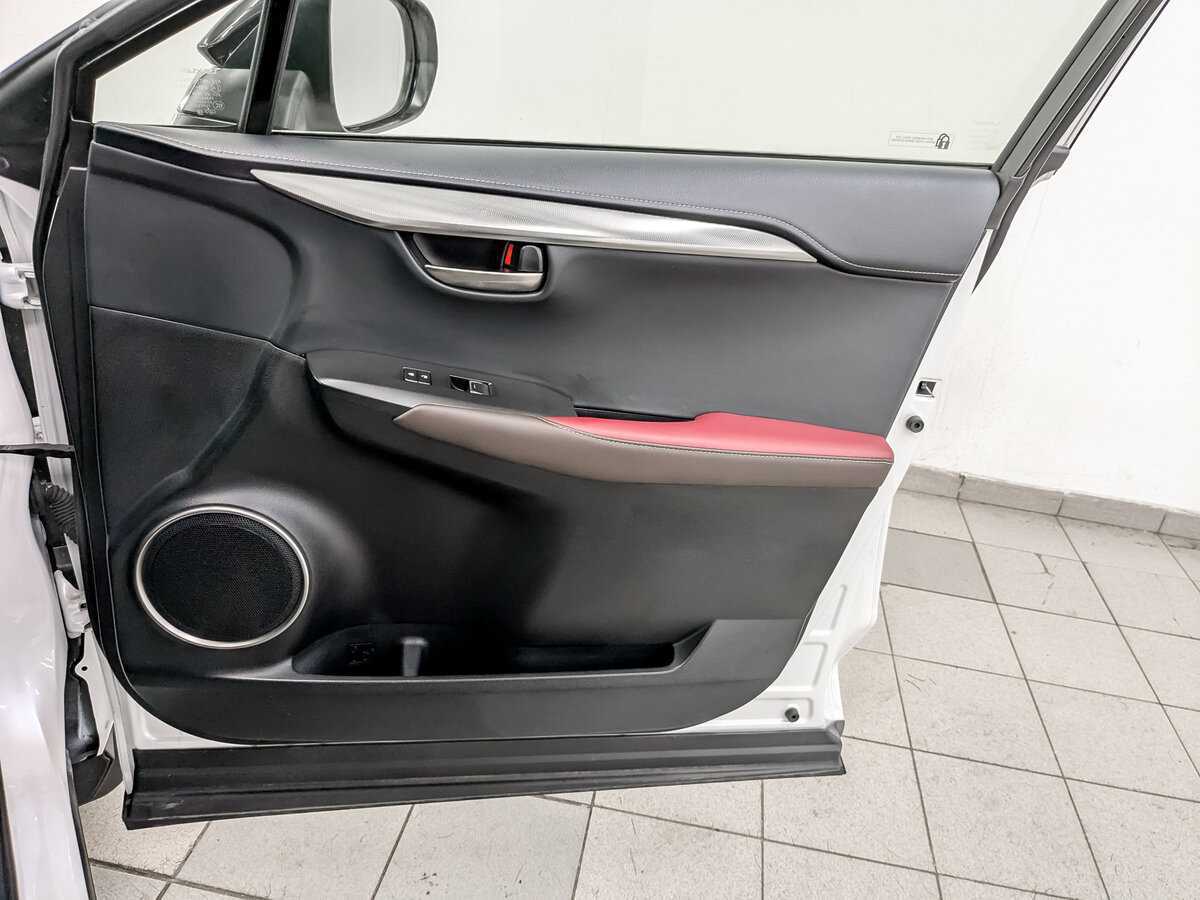 Купить Lexus NX, 2018, 59 647 км.. Фото: #23