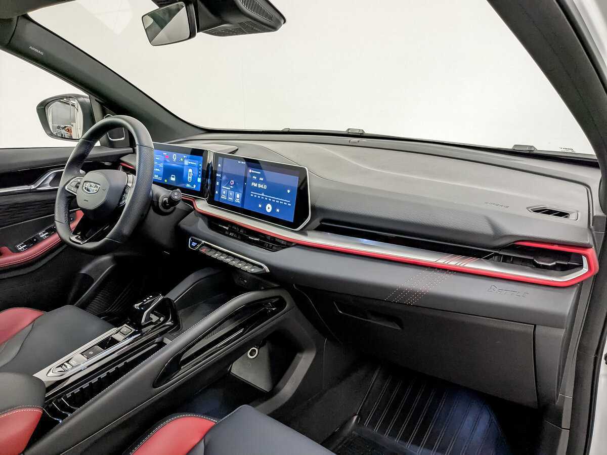 Купить Geely Coolray, 2024, 3 539 км.. Фото: #10