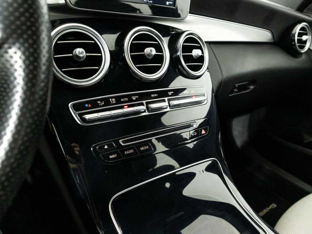 Купить Мерседес-Бенц Ц-Класс, 2017, 89 689 км.. Фото: #12