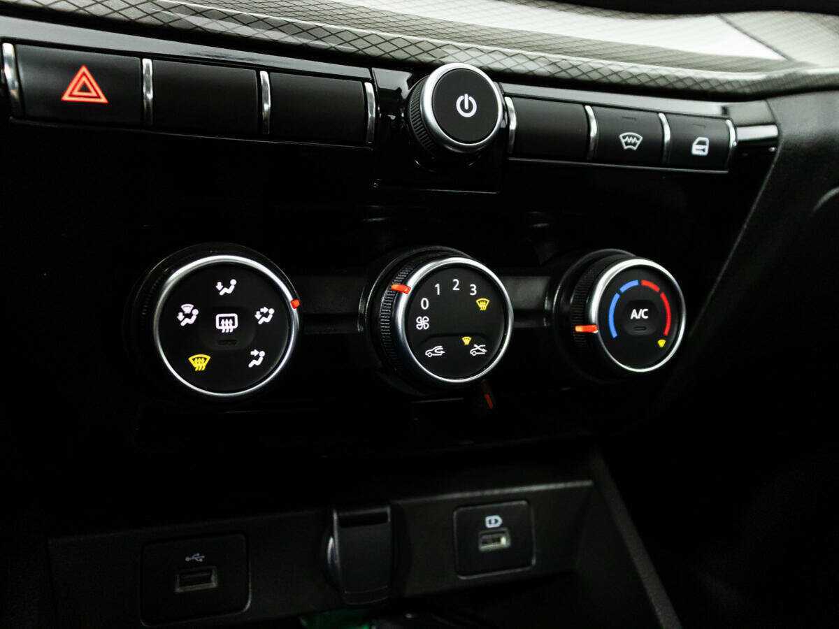 Купить Лада (ВАЗ) Веста, 2023, 23 932 км.. Фото: #16