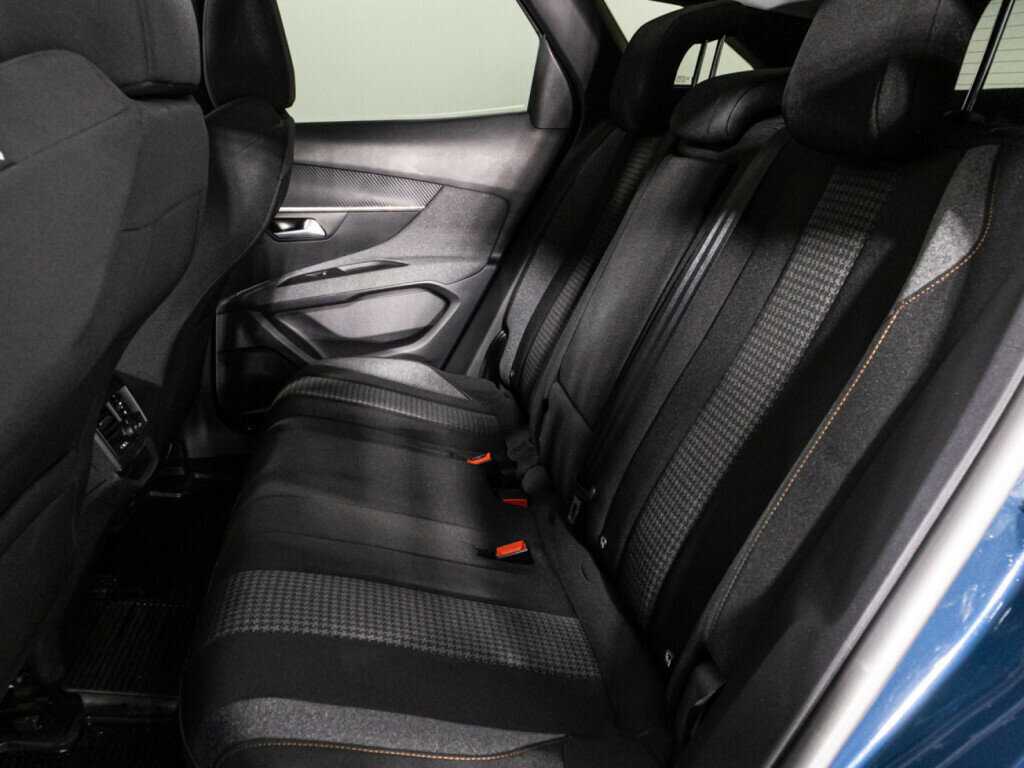 Купить Пежо 3008, 2021, 30 489 км.. Фото: #9