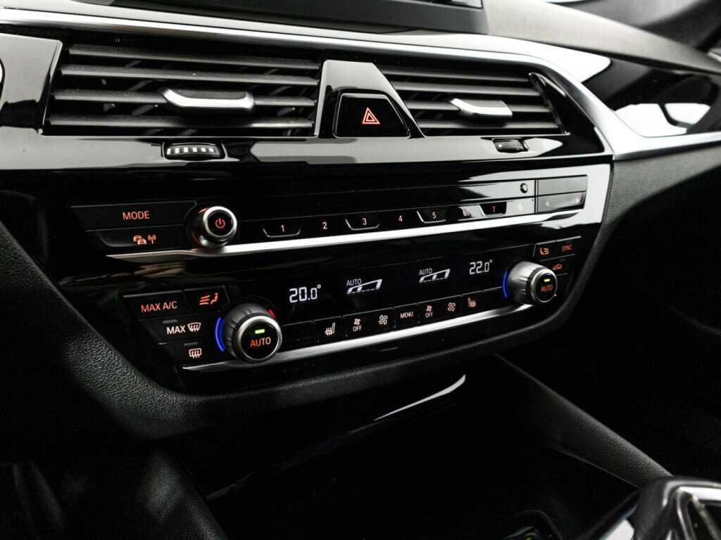 Купить BMW 5 серии, 2019, 134 850 км.. Фото: #18