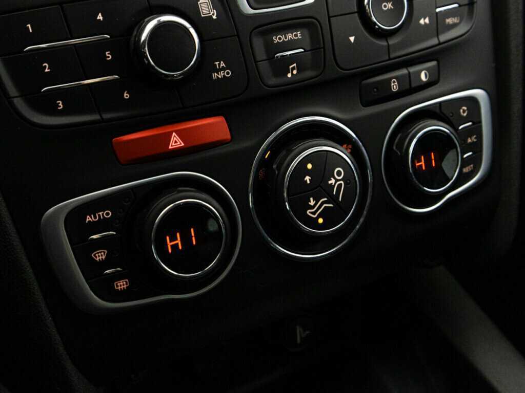 Купить Ситроен Ц4, 2012, 120 370 км.. Фото: #14